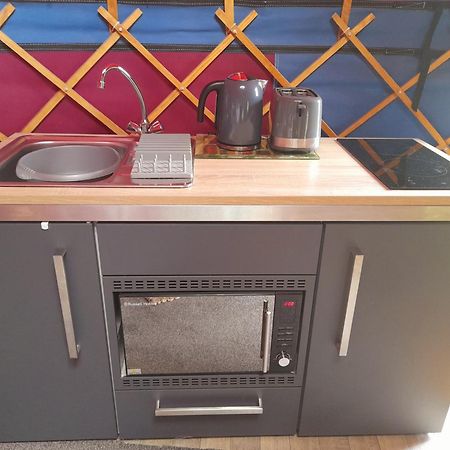 ווסטון סופר מארה Orchard View Yurt & Hot Tub Somerset מראה חיצוני תמונה