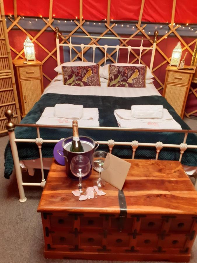 ווסטון סופר מארה Orchard View Yurt & Hot Tub Somerset מראה חיצוני תמונה